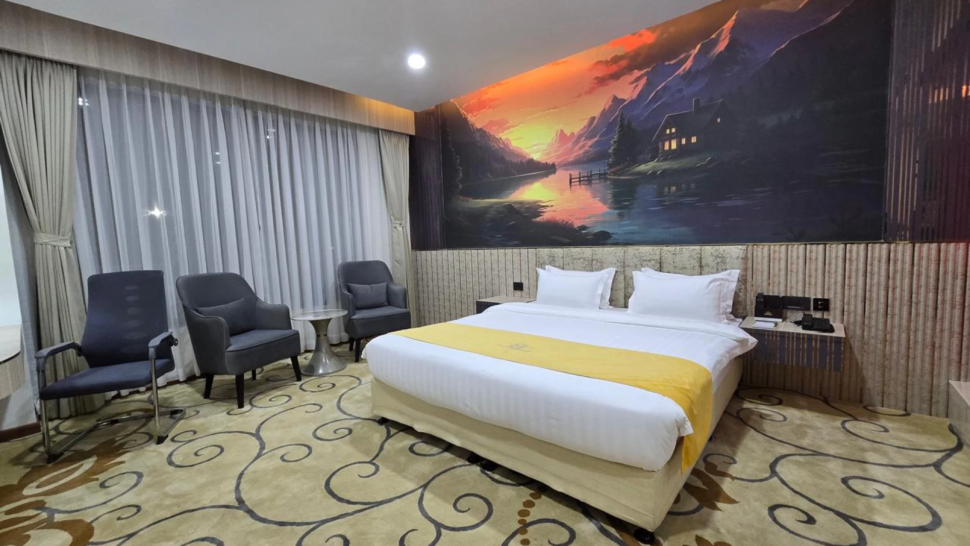 mechi-club-room